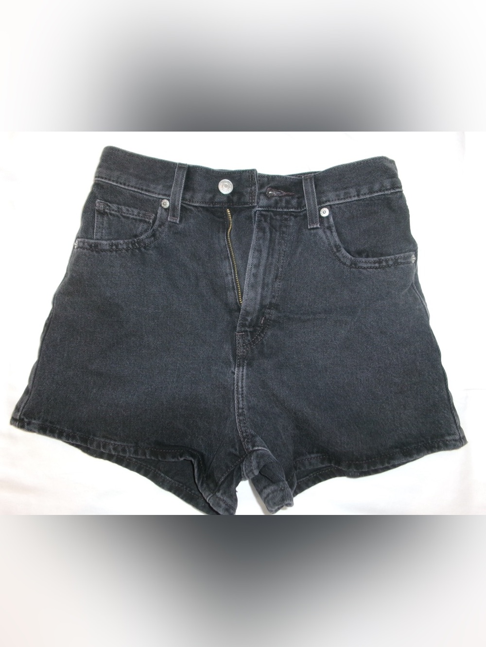 Levi’s Black Jean Shorts - 25 inch